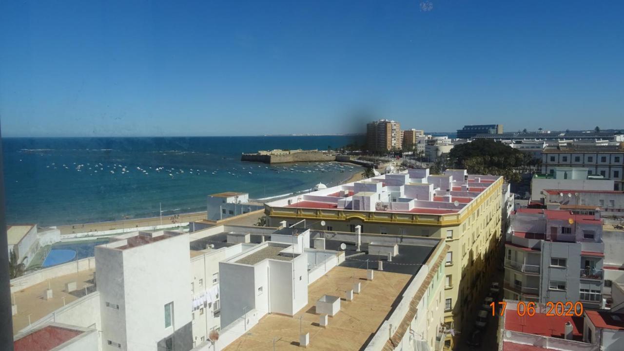 Apartamento Fenicia Con Aparcamiento Incluido Vistas Al Mar Cadiz Exterior photo