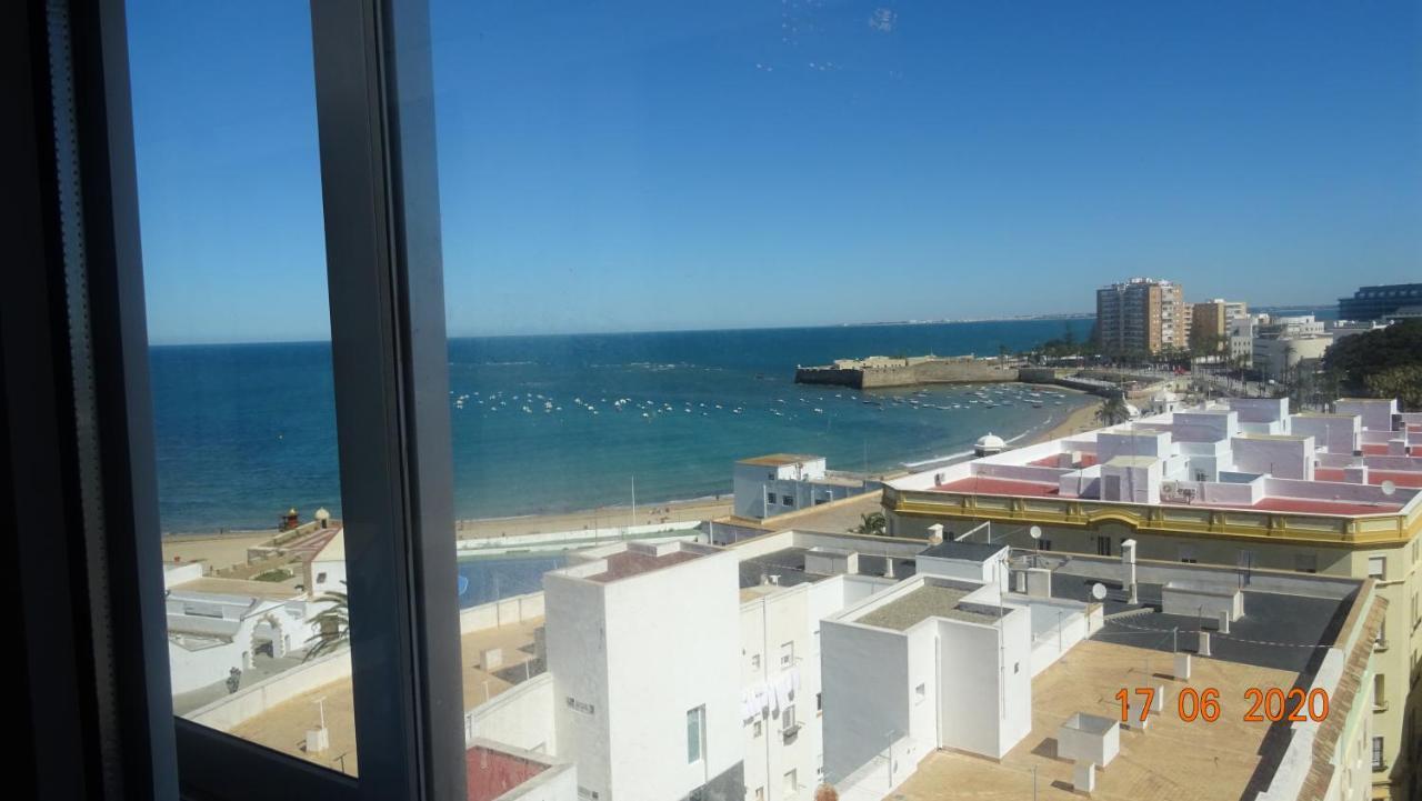 Apartamento Fenicia Con Aparcamiento Incluido Vistas Al Mar Cadiz Exterior photo