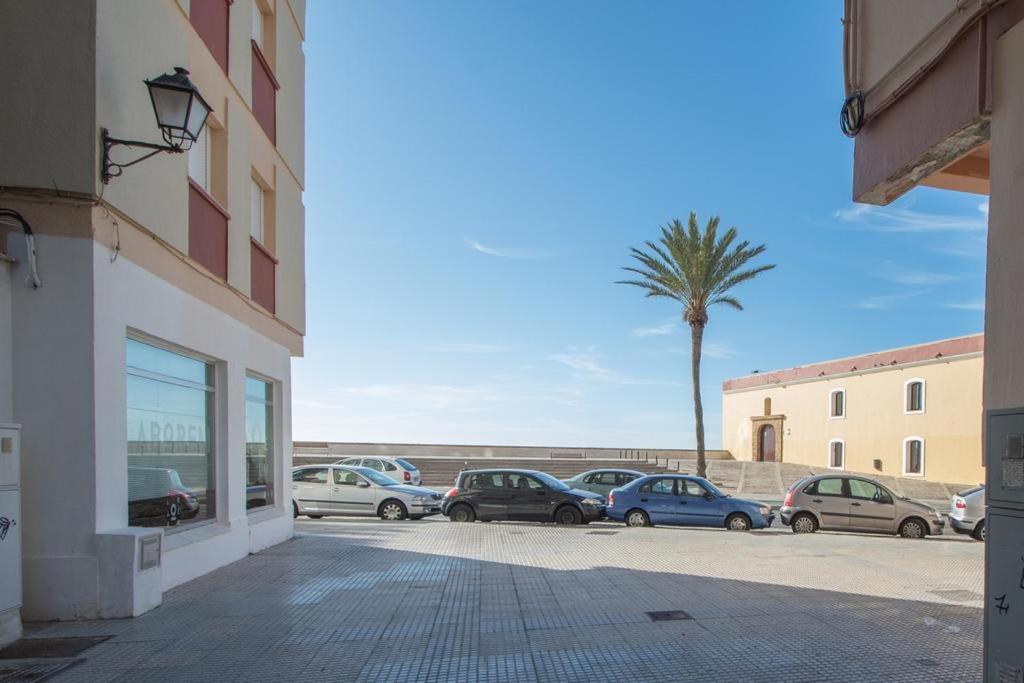 Apartamento Fenicia Con Aparcamiento Incluido Vistas Al Mar Cadiz Exterior photo