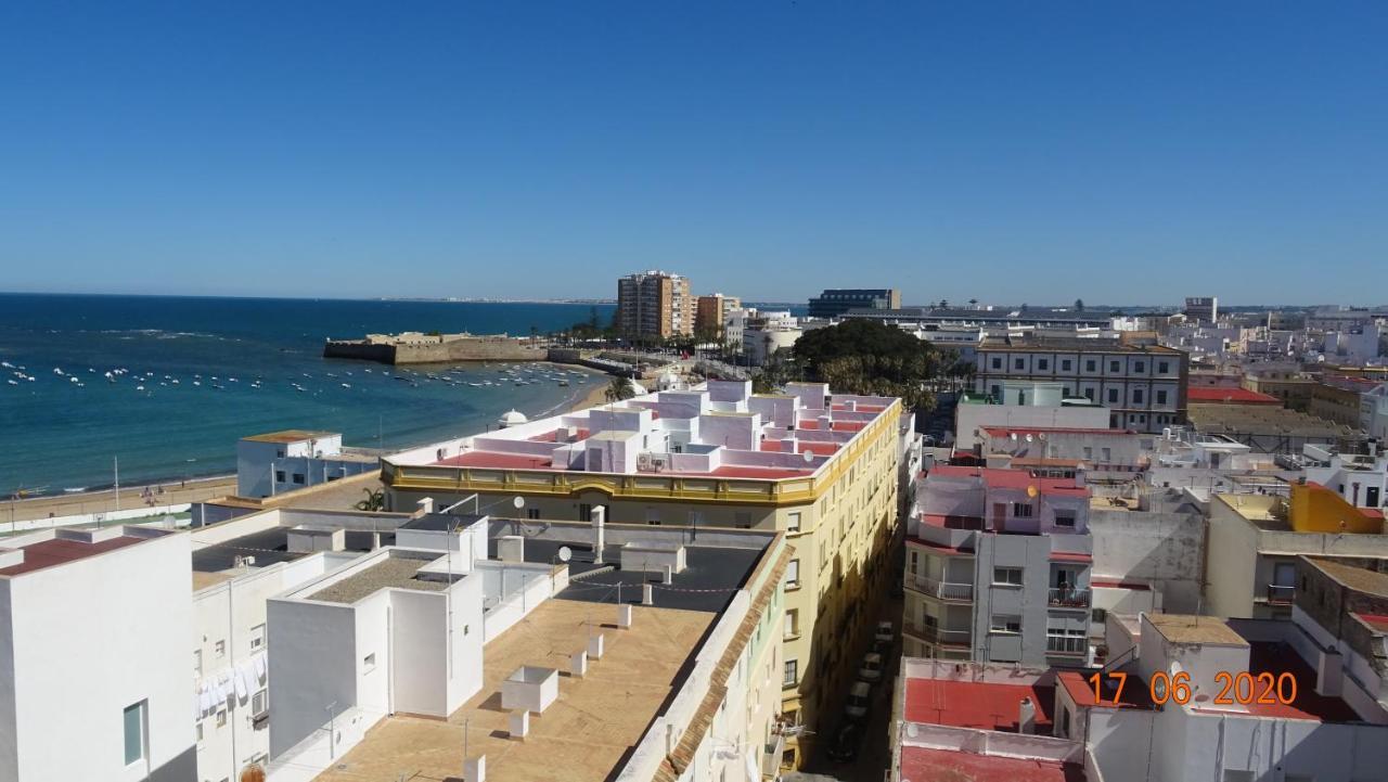 Apartamento Fenicia Con Aparcamiento Incluido Vistas Al Mar Cadiz Exterior photo